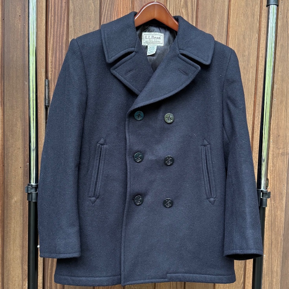 L.L. Bean Italian Wool Navy Blue Double Breasted Peacoat, Men's M